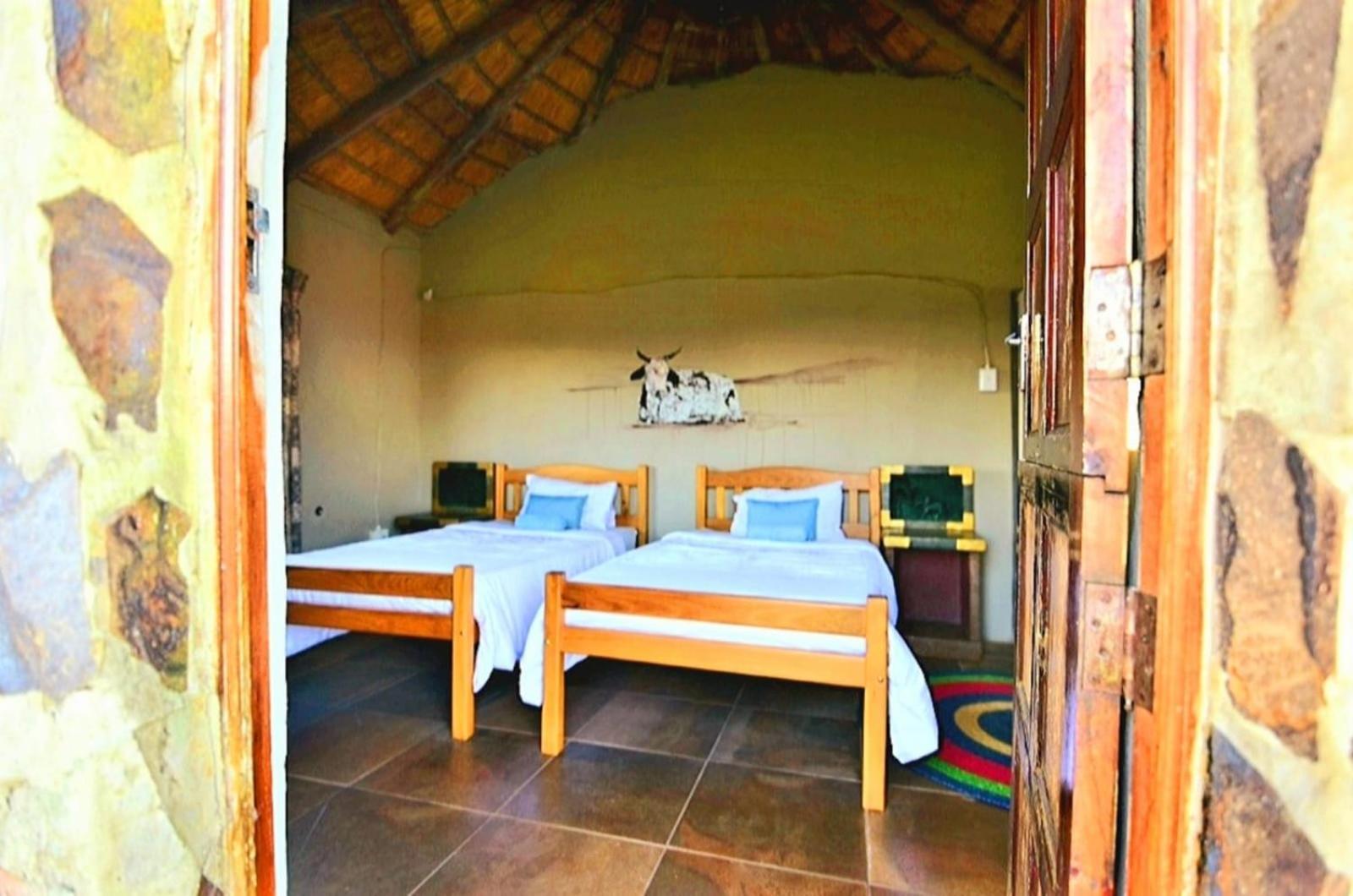 Гостевой дом Sobantu Guest Farm Piggs Peak Экстерьер фото