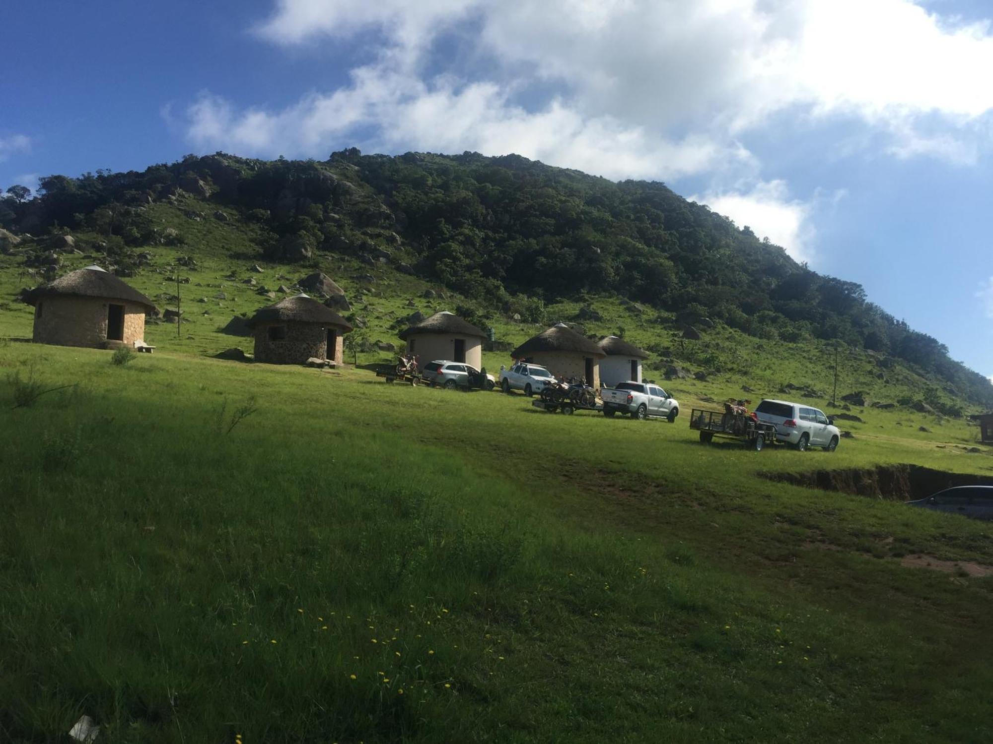 Гостевой дом Sobantu Guest Farm Piggs Peak Экстерьер фото